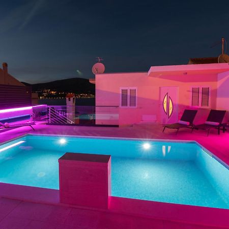 Lavanda Residence With Heated Pool Trogir Split Donji Okrug  المظهر الخارجي الصورة
