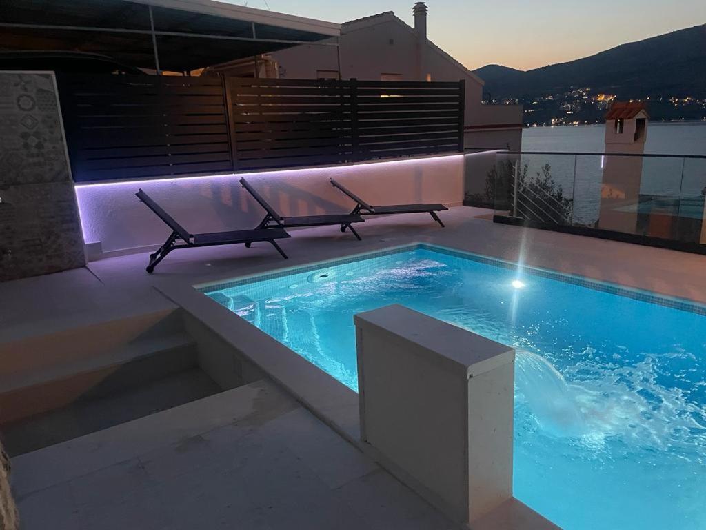 Lavanda Residence With Heated Pool Trogir Split Donji Okrug  المظهر الخارجي الصورة
