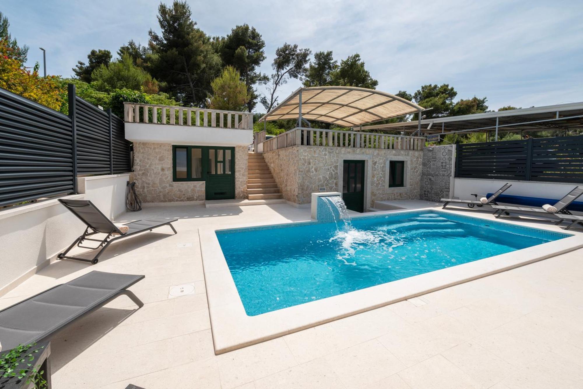 Lavanda Residence With Heated Pool Trogir Split Donji Okrug  المظهر الخارجي الصورة