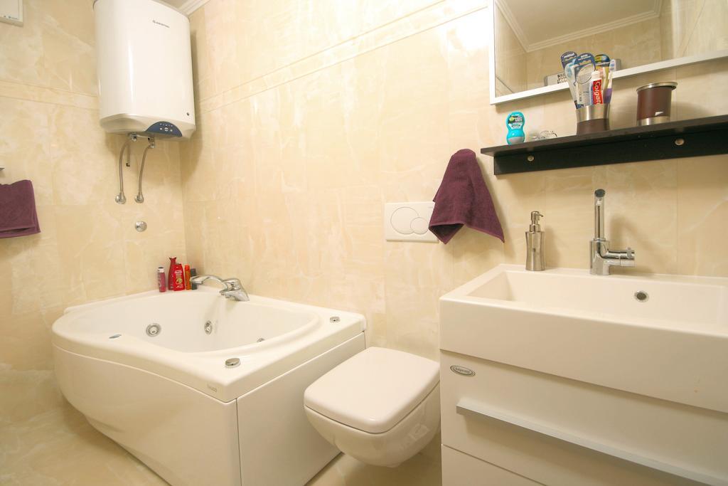 Lavanda Residence With Heated Pool Trogir Split Donji Okrug  المظهر الخارجي الصورة